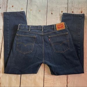 Men’s Levi’s 505 jeans